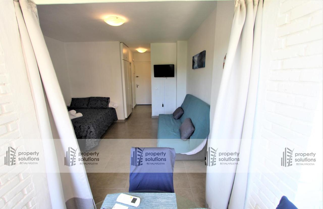 135 Agata Apartamentos. Piscina Y Playa. A Corta Distancia Del Centro. ベナルマデナ エクステリア 写真
