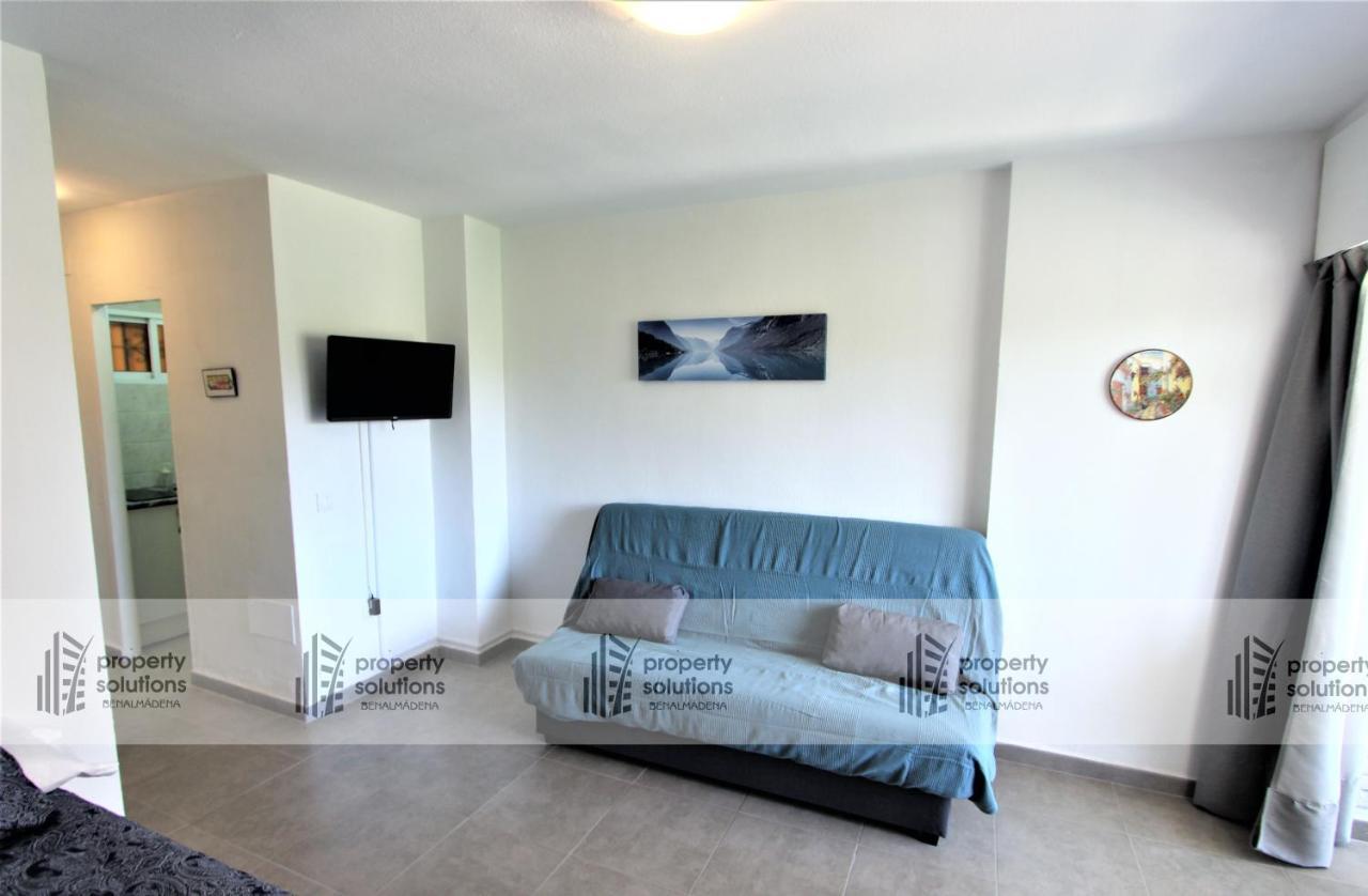 135 Agata Apartamentos. Piscina Y Playa. A Corta Distancia Del Centro. ベナルマデナ エクステリア 写真