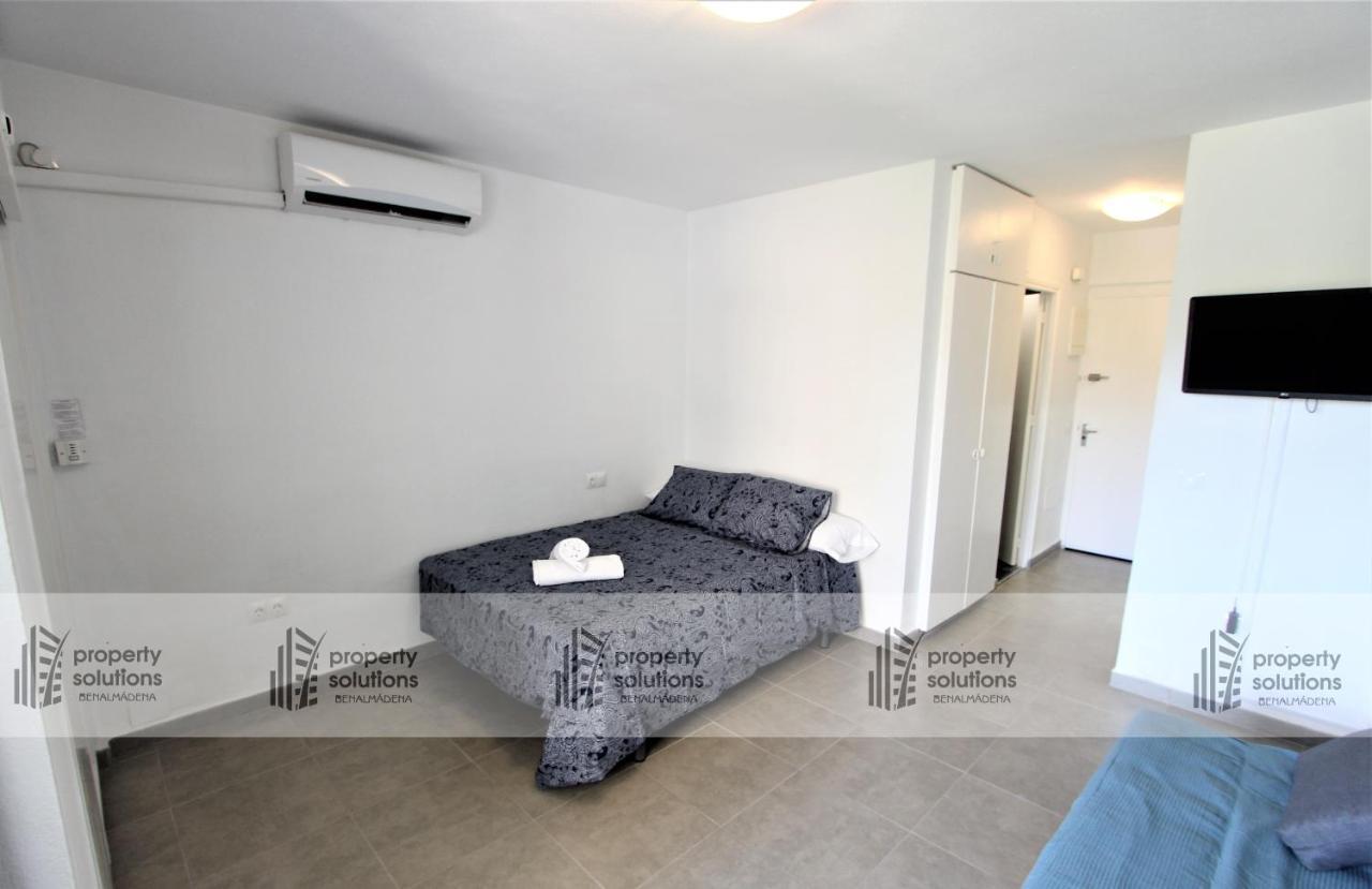 135 Agata Apartamentos. Piscina Y Playa. A Corta Distancia Del Centro. ベナルマデナ エクステリア 写真