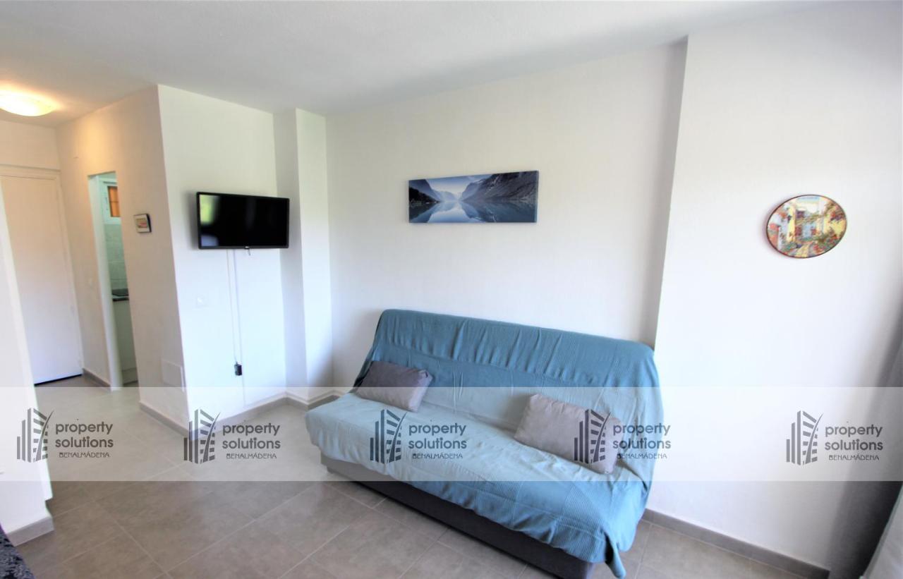 135 Agata Apartamentos. Piscina Y Playa. A Corta Distancia Del Centro. ベナルマデナ エクステリア 写真
