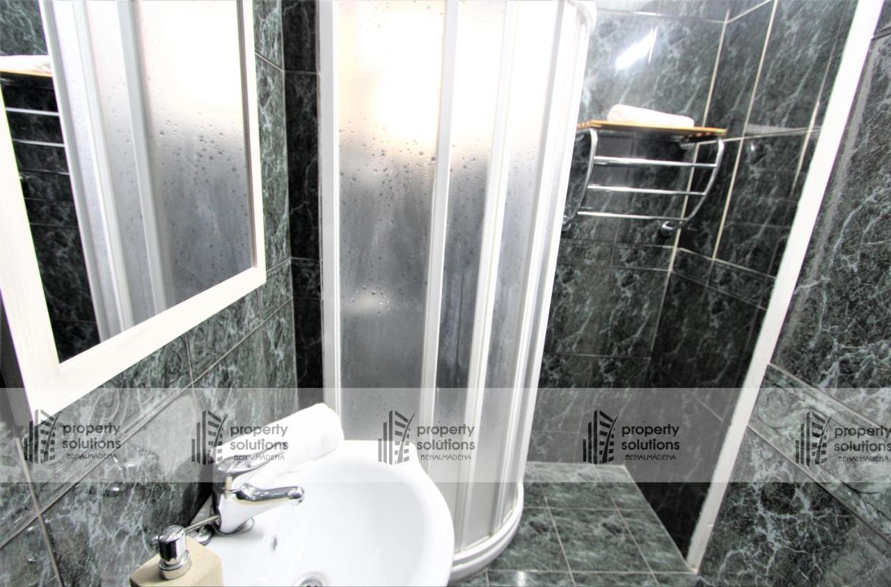 135 Agata Apartamentos. Piscina Y Playa. A Corta Distancia Del Centro. ベナルマデナ エクステリア 写真